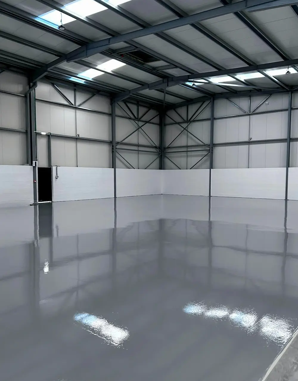 Pavimento em armazém logístico