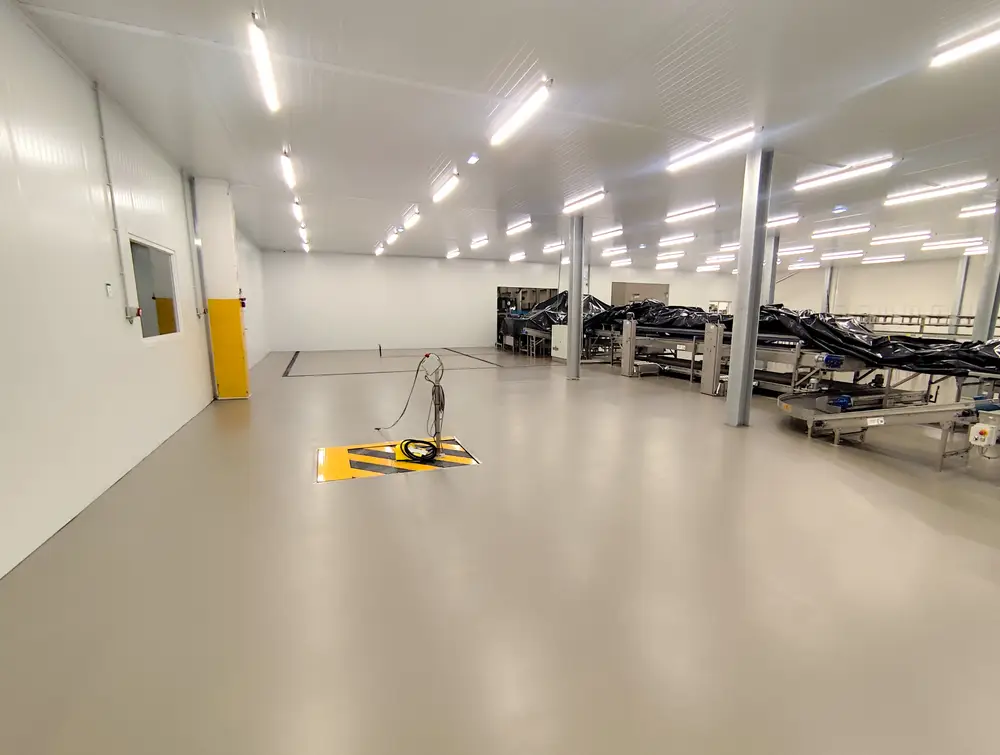 Pavimento em fábrica alimentar