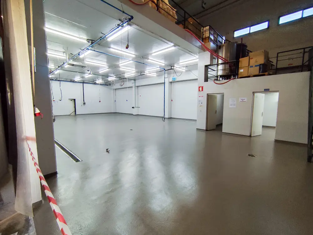 Pavimento em processamento de frutas