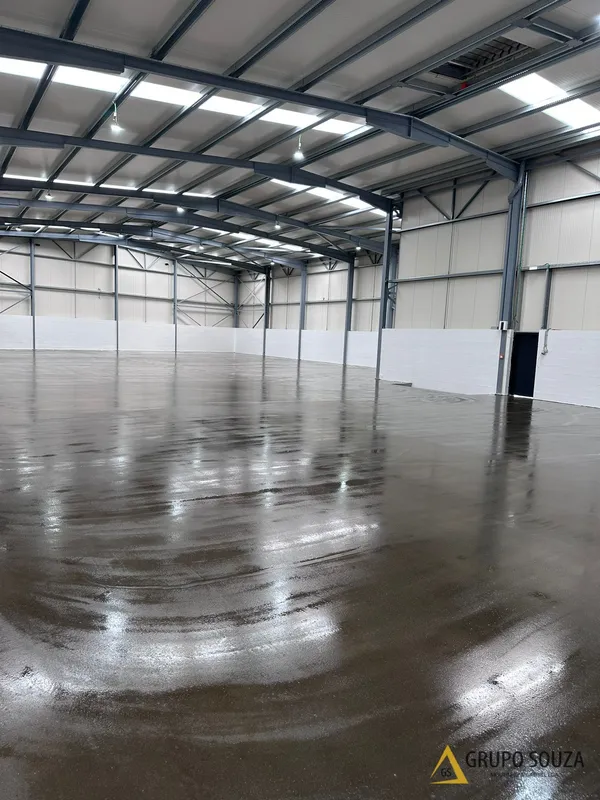 Armazém Logístico - Seixal image 13