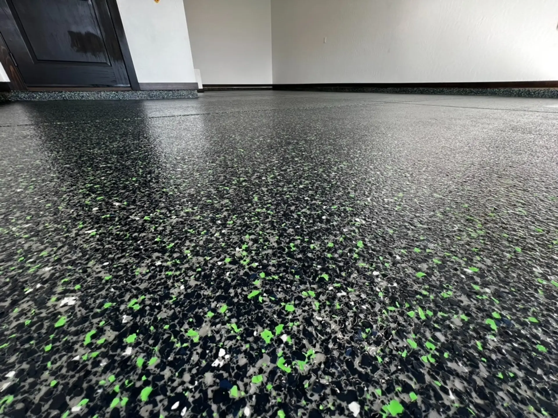 Pavimento com Flocos Decorativos